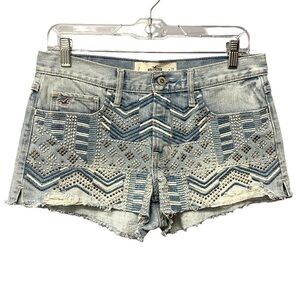 Hollister studded denim jean shorts light wash bedazzled raw hem womens